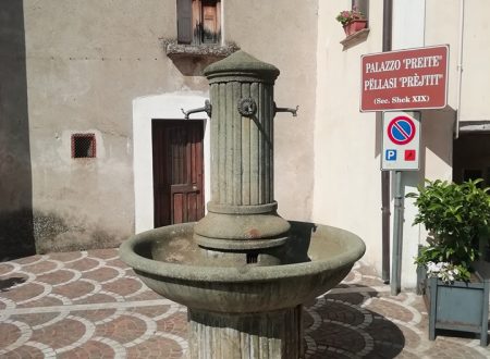 Le fontane di Santa Sofia d’Epiro, nel cosentino, Shën Sofia un pese arbëreshë